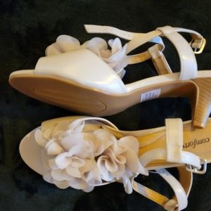New Comfortview Floral Dress Sandals Size 12 ww